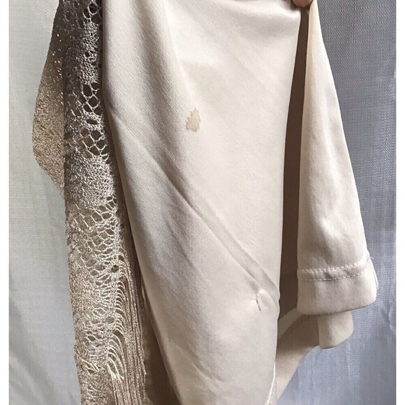 Vtg Crochet Lace Fringe Hem Champagne Gown Metallic Thread Size 10 FITS LIKE 4/6 - Picture 14 of 16